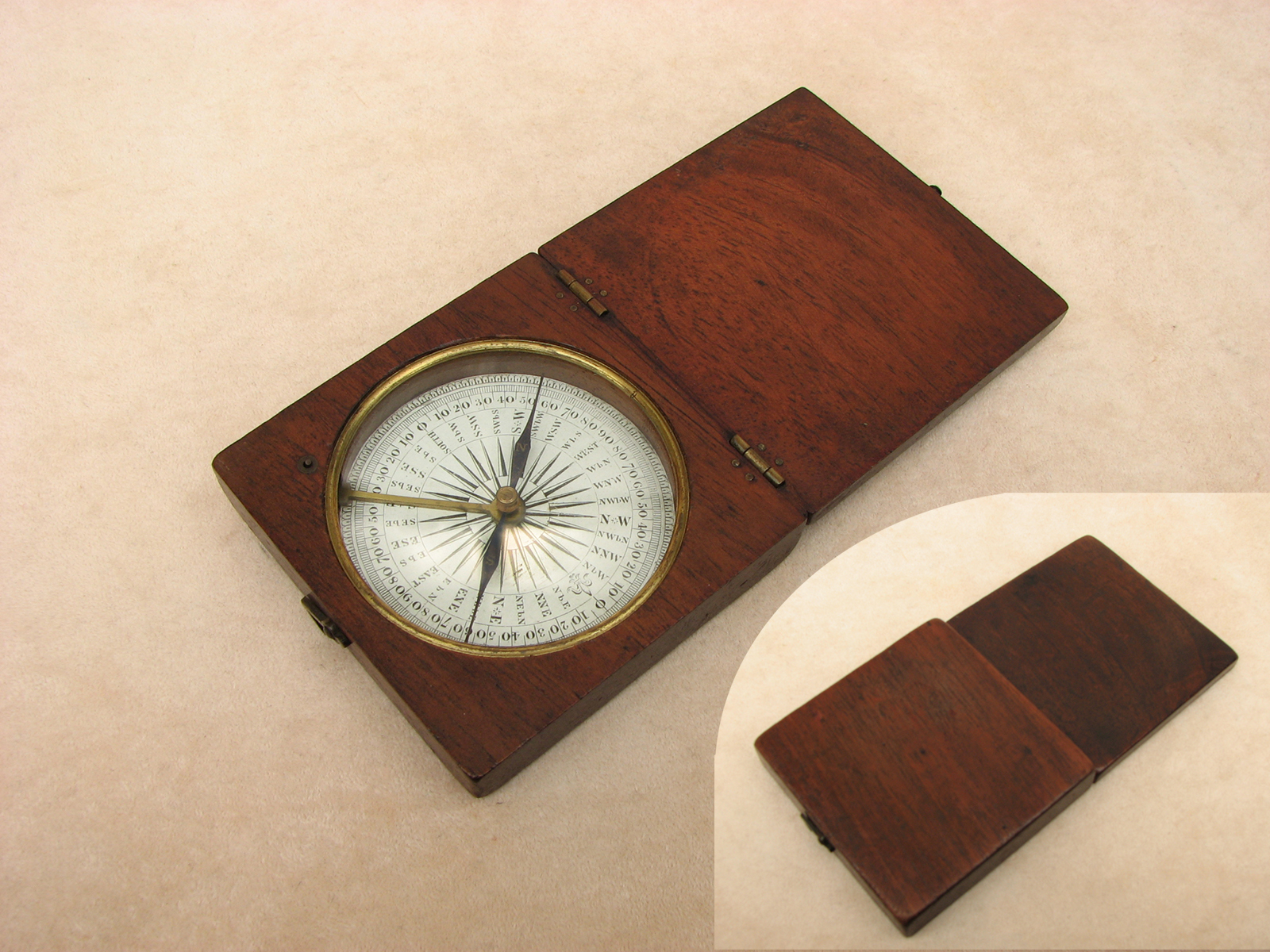 Early Victorian mahogany cased pocket compass, circa 1860